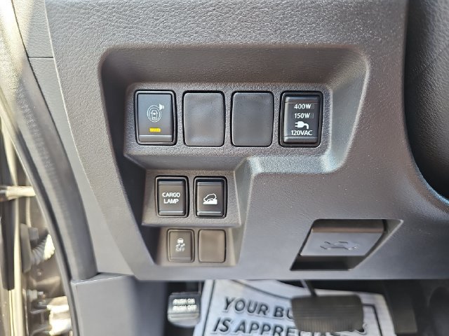 Used 2022 Nissan Frontier SV w/ SV Premium Package AWD/4WD image 29