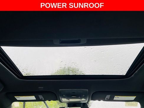 Certified 2022 Lexus IS 350 F Sport image 10