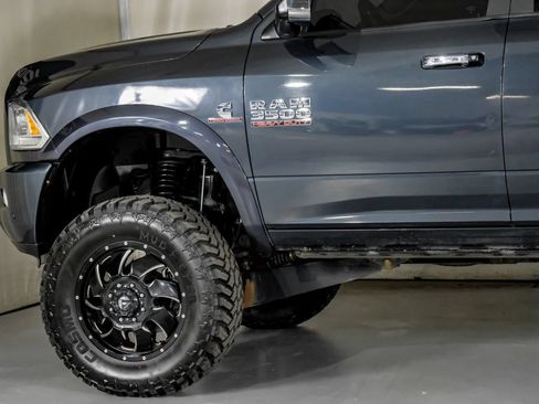 Used 2018 RAM 3500 Laramie w/ Protection Group AWD/4WD image 12