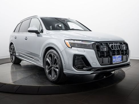 Used 2026 Audi Q7 3.0T Premium Plus w/ Premium Plus Package AWD/4WD image 2