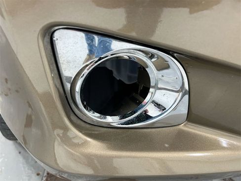 Used 2009 Toyota Venza Base image 28