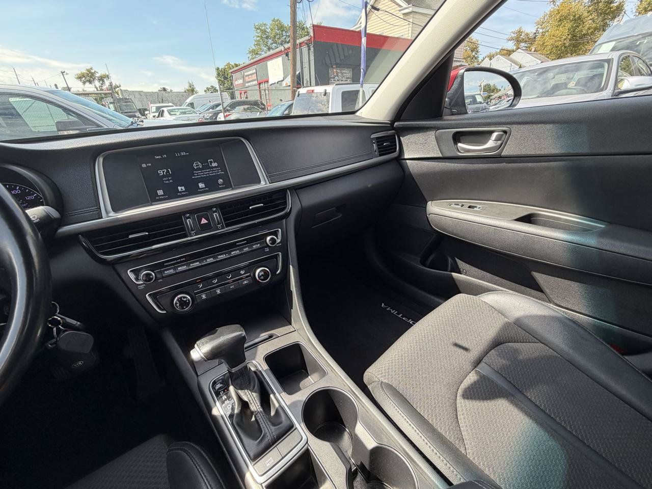 Used 2018 Kia Optima S w/ Panoramic Sunroof Package FWD image 25
