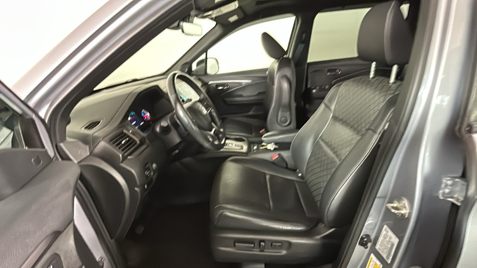Used 2020 Honda Passport EX-L image 12