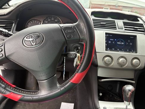 Used 2006 Toyota Solara SE FWD image 16