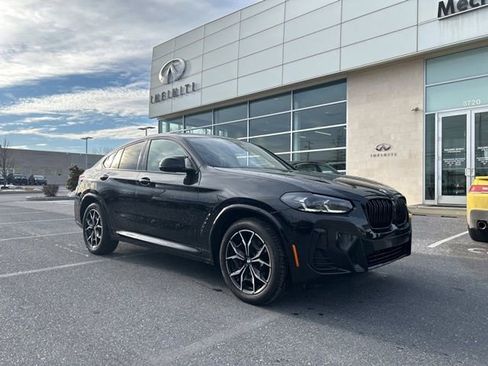 Used 2024 BMW X4 M40i w/ Premium Package image 1