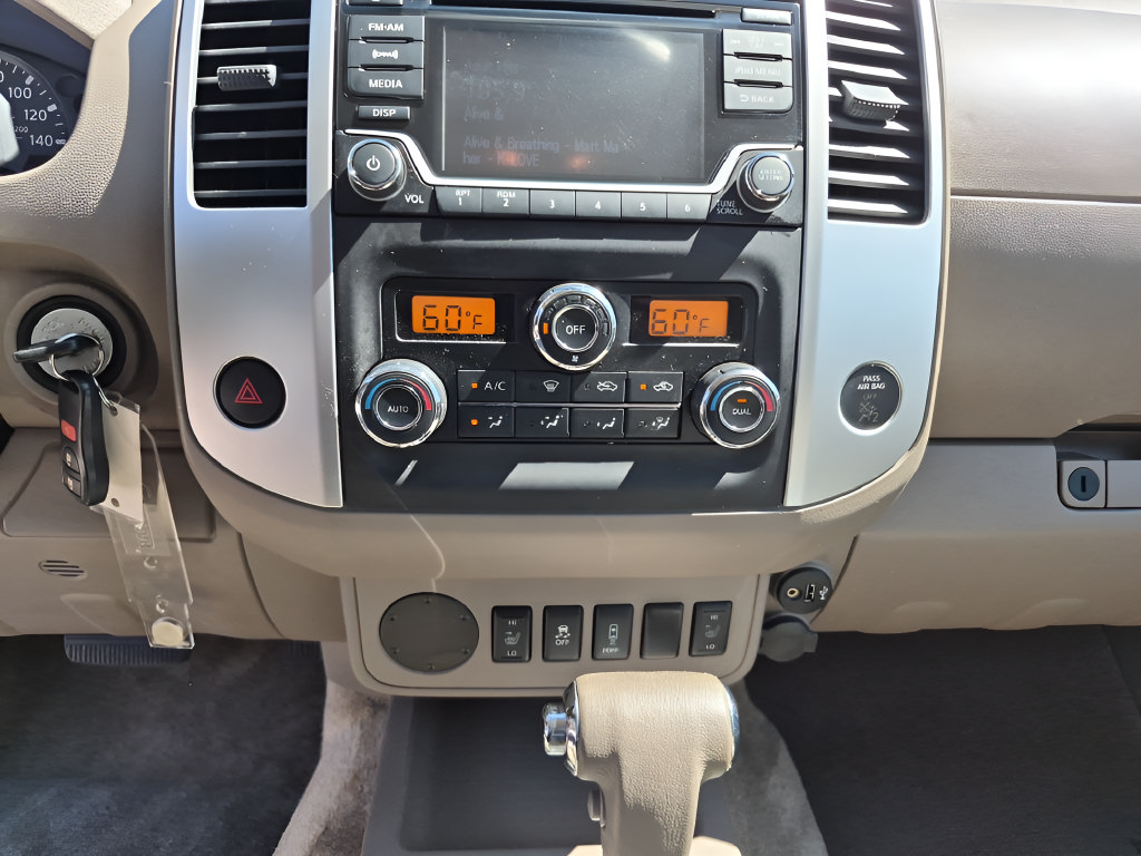 Used 2017 Nissan Frontier SV w/ SV Value Truck Package RWD image 24