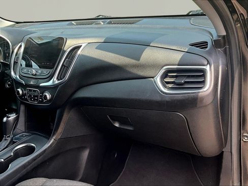 Used 2019 Chevrolet Equinox LT FWD image 26