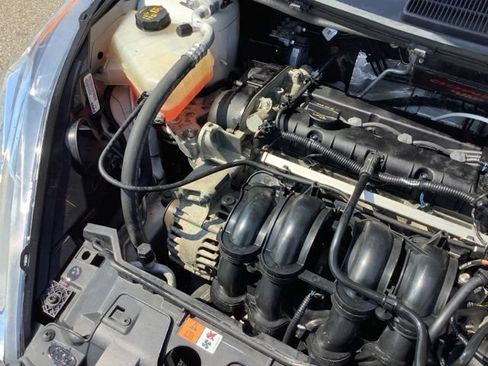 Used 2019 Ford Fiesta SE FWD image 12