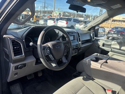 Used 2015 Ford F150 XLT w/ Trailer Tow Package image 14