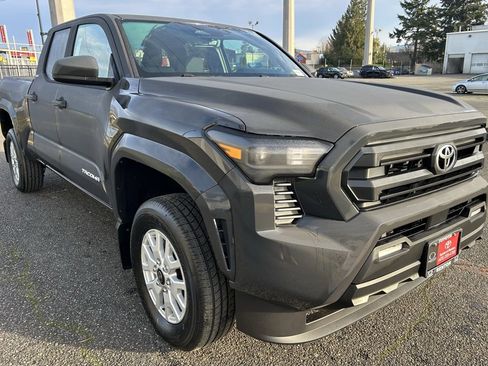 New 2026 Toyota Tacoma SR5 image 3