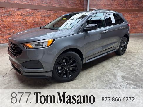 Certified 2023 Ford Edge SE w/ Black Appearance Package image 1