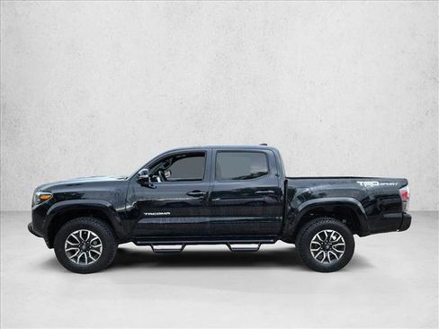 Used 2022 Toyota Tacoma TRD Sport w/ TRD Premium Sport Package RWD image 8