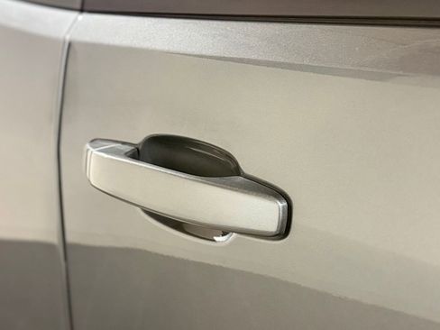 Used 2021 Chevrolet Colorado LT w/ Safety Package image 14