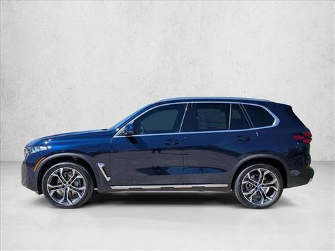 Used 2026 BMW X5 sDrive40i w/ Climate Comfort Package RWD image 9