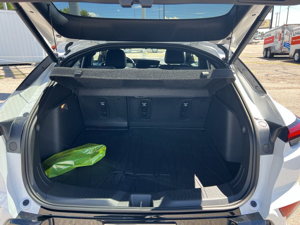 New 2026 Buick Envista Sport Touring w/ Convenience I Package FWD image 21