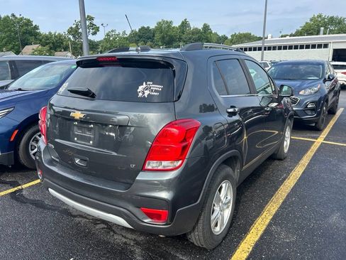 Used 2018 Chevrolet Trax LT w/ LT Convenience Package FWD image 6