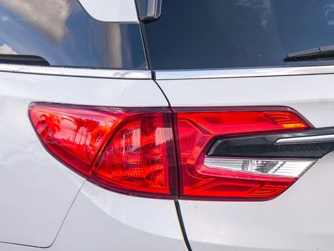 Used 2021 Honda Odyssey Touring image 12