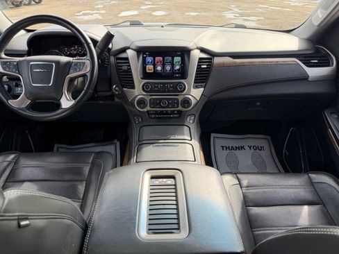 Used 2020 GMC Yukon XL Denali w/ Open Road Package image 18