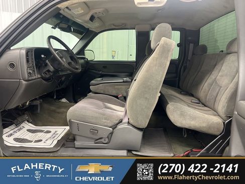 Used 2003 Chevrolet Silverado 2500 LS w/ Skid Plate Package image 10