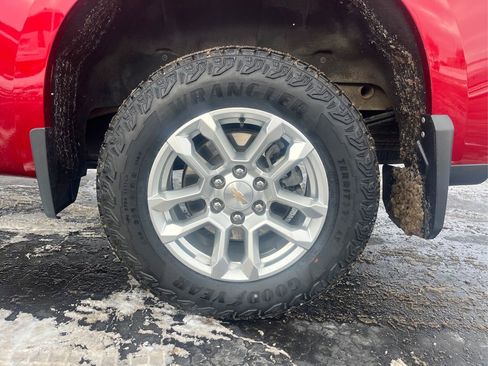 Used 2023 Chevrolet Silverado 1500 LT w/ Convenience Package II image 23