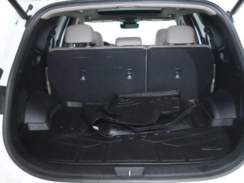 Used 2023 Hyundai Santa Fe SEL Premium AWD/4WD image 32
