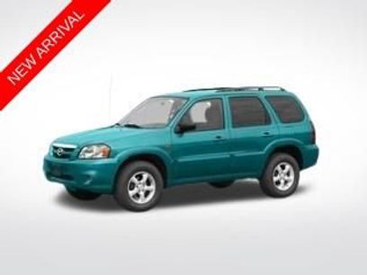 Used 2005 MAZDA Tribute s w/ Package 2
