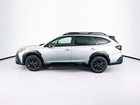 Used 2025 Subaru Outback Onyx Edition AWD/4WD image 4