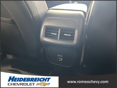 Certified 2019 Chevrolet Equinox LT image 16