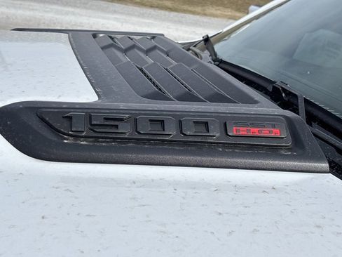 Used 2025 RAM 1500 Limited image 15