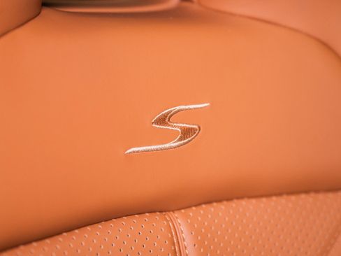 New 2026 Aston Martin DBX S AWD/4WD image 44