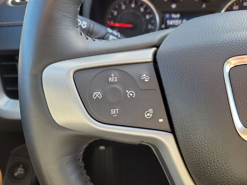 Used 2018 GMC Terrain SLT w/ Preferred Package image 28