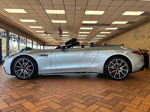 Used 2022 Mercedes-Benz SL 55 AMG 4MATIC image 6