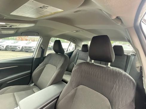 Used 2025 Toyota Camry LE FWD image 12