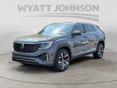 New 2026 Volkswagen Atlas Cross Sport SEL Premium R-Line