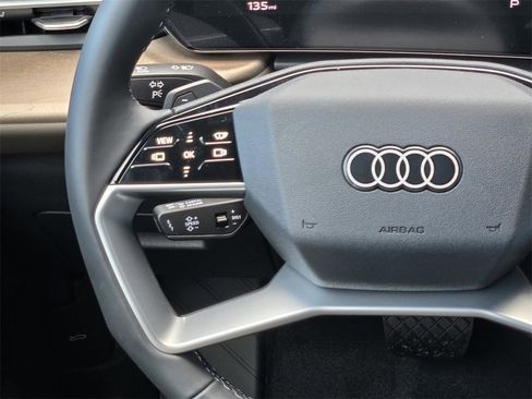 New 2025 Audi Q5 Premium Plus image 15