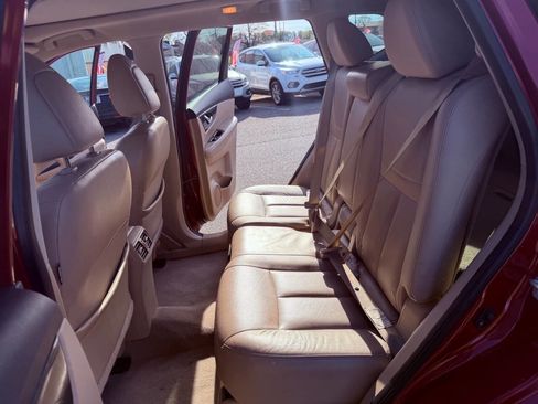 Used 2015 Nissan Rogue SL w/ SL Premium Package image 26