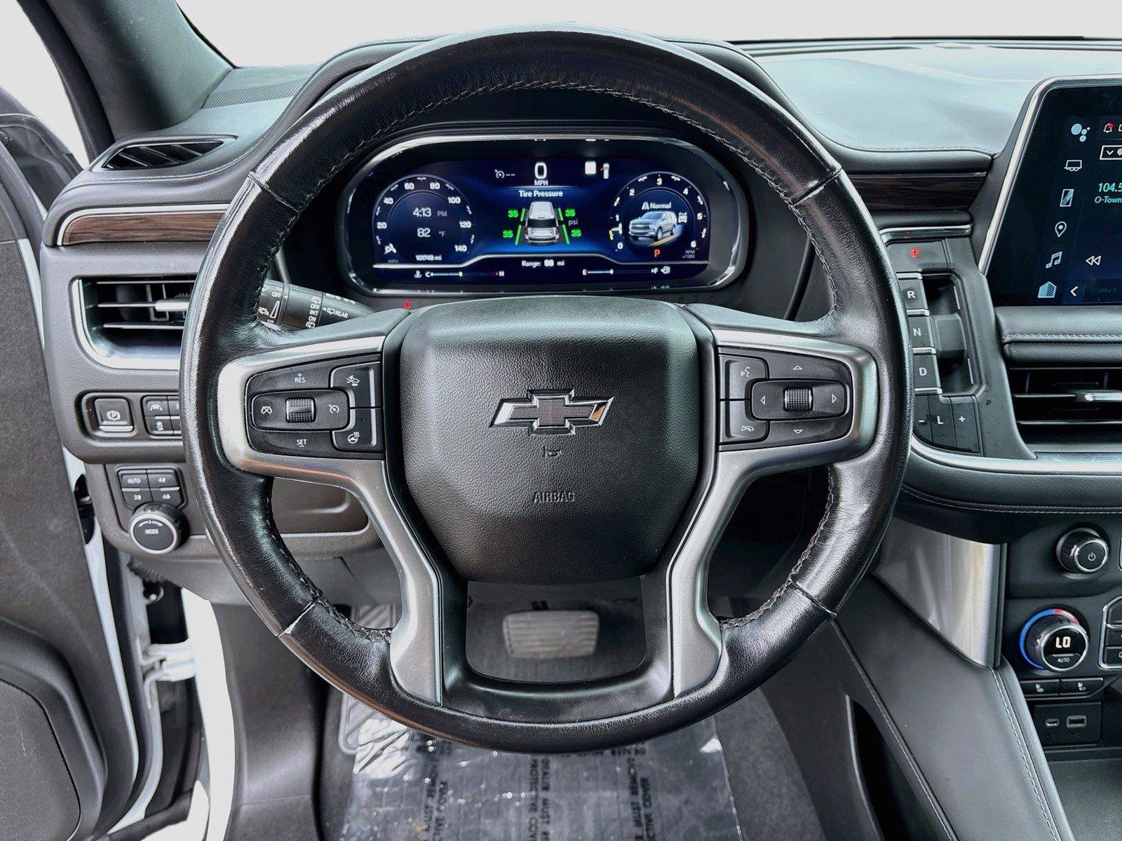 Used 2022 Chevrolet Tahoe Z71 w/ Luxury Package AWD/4WD image 11