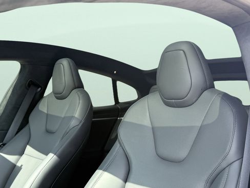 Used 2024 Tesla Model S AWD/4WD image 26