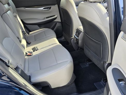 Used 2024 INFINITI QX50 Luxe w/ Cargo Package image 17