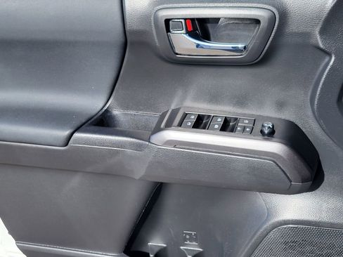 Used 2023 Toyota Tacoma 4x4 Double Cab image 24