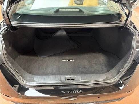 Used 2023 Nissan Sentra SV w/ SV Premium Package FWD image 13