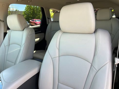 Used 2019 Buick Enclave Premium w/ Trailering Package, 5000 lbs. AWD/4WD image 14
