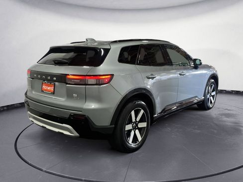 Certified 2025 Honda Prologue Touring image 6