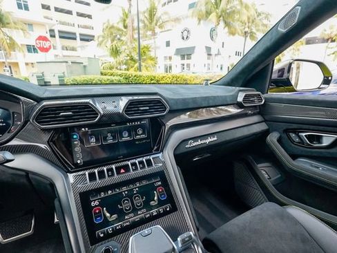 Used 2023 Lamborghini Urus Performante image 66