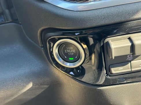 New 2026 GMC Sierra 1500 Elevation w/ Preferred Package image 28