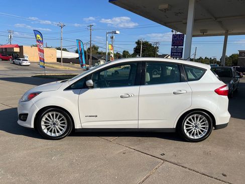 Used 2015 Ford C-MAX SEL w/ Equipment Group 302A FWD image 4