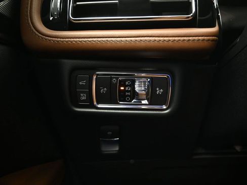 Used 2023 Lincoln Nautilus Reserve w/ Equipment Group 201A AWD/4WD image 20