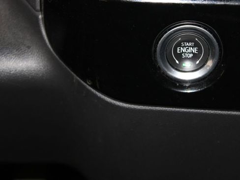 Used 2023 Chevrolet Silverado 1500 LT AWD/4WD image 26