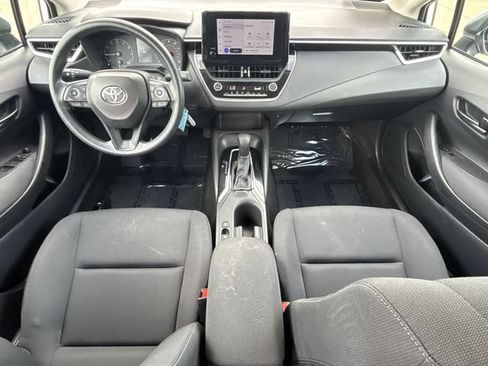 Used 2024 Toyota Corolla LE FWD image 11