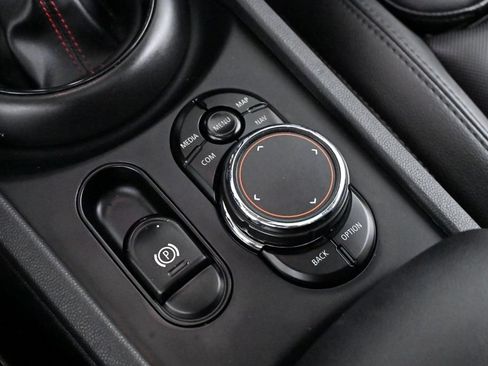 Used 2019 MINI Cooper Clubman S AWD/4WD image 19